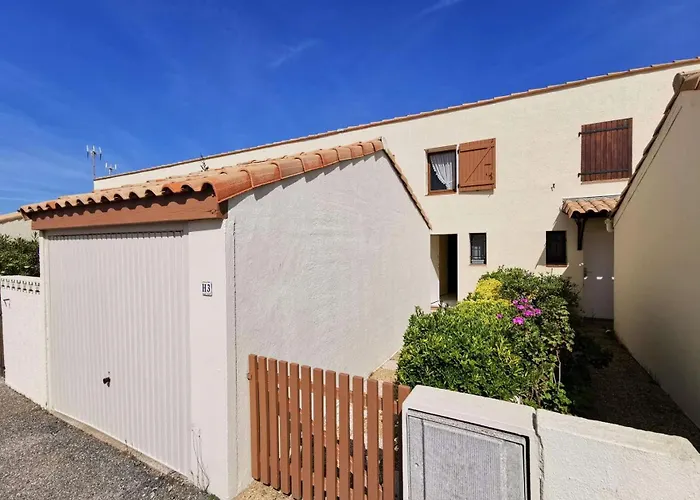 Les Captivantes - Trois Pieces Mezzanine Face A La Avec Garage A Port Leucate. Ref: 1capt_h3 Mae-5964 Leucate
